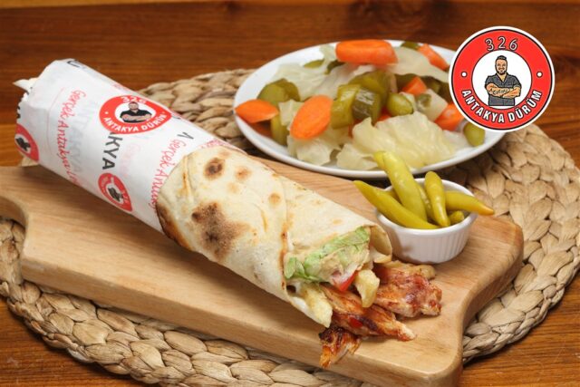 mega antakya usulü tavuk dürüm